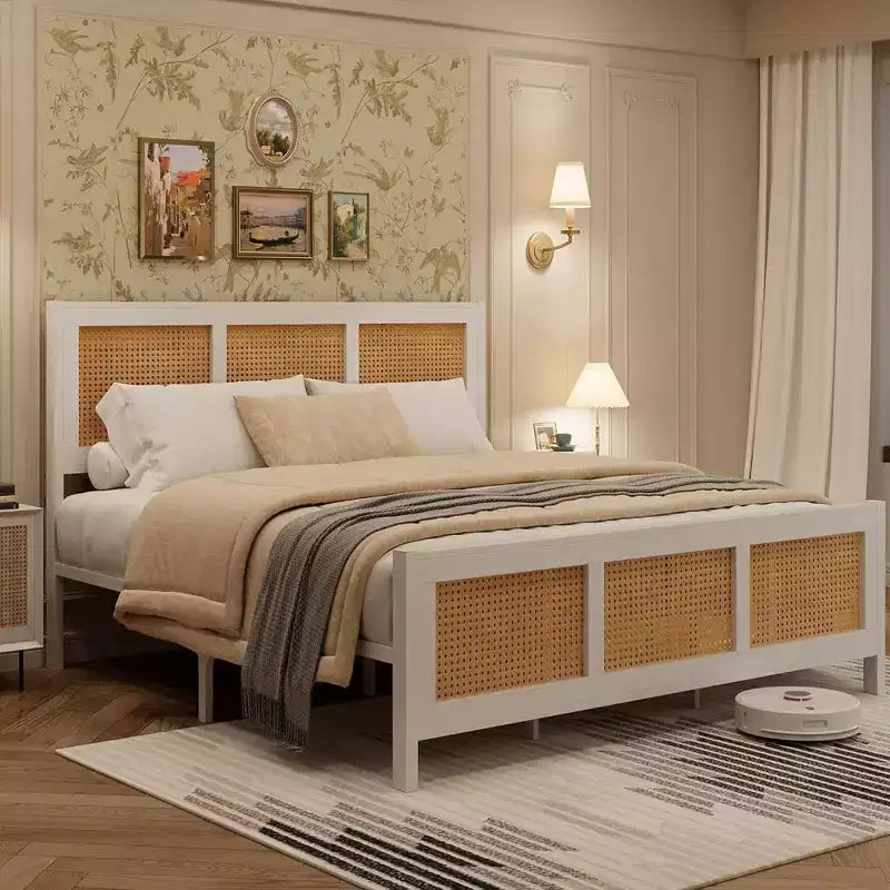Struttura letto a piattaforma in rattan bohémien con testiera